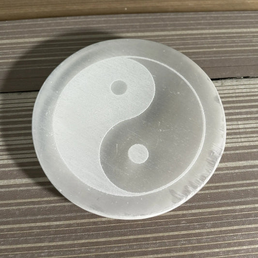 Selenite Yin Yang Round Plate - Soulara Life