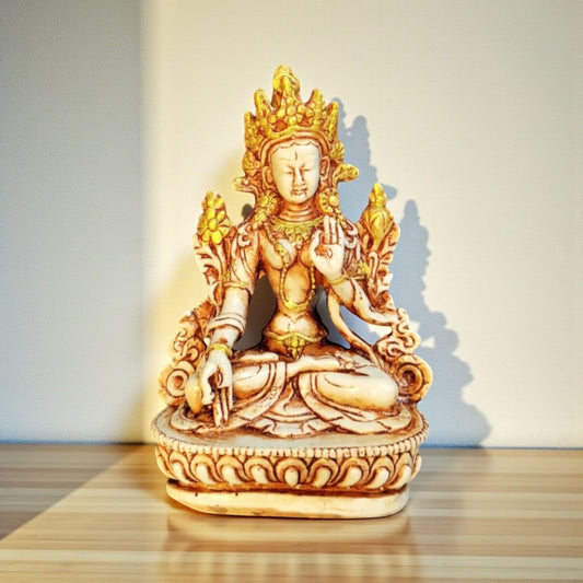 Statue Golden Tara Maa