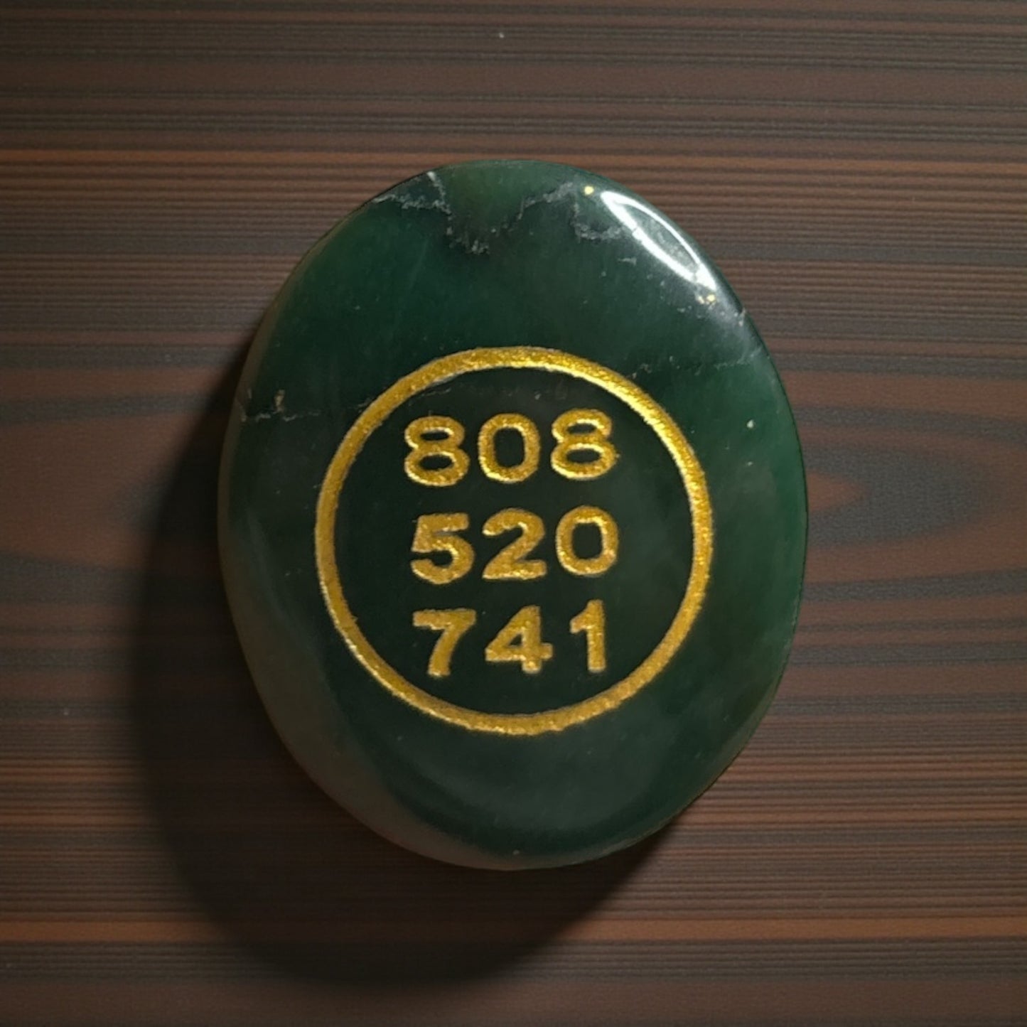 Zibu Symbol Palm Stone – Money Magnet Symbol Engraved on Green Aventurine